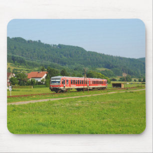 ヴォルフグルベンのRegionalbahn nach Marburg マウスパッド