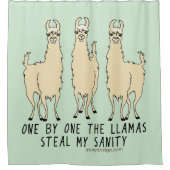 一つずつラマはおもしろいな私の正気を盗みます シャワーカーテン (正面)