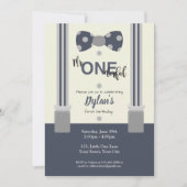 一つのダーフルな海軍とグレーの弓のネクタイ 招待状 (正面)