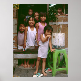 一つの小屋に何人押し込めるんだ。 ポスター