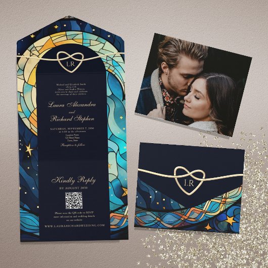 一つの招待状結婚に神秘的な天体の オールインワン招待状