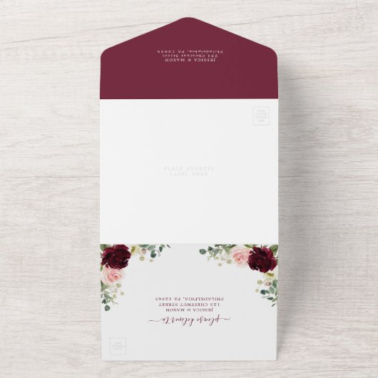 一つの結ファンシー婚式の招待ですべてを愛するものはない オールインワン招待状 (外側)