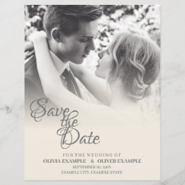 一キスをする結婚色の夫婦