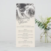 一キスをする結婚色の夫婦 メニュー (スタンド正面)