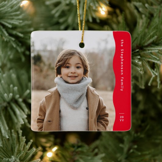 一シンプルモダン枚の写真の波状の赤いクリスマス セラミックオーナメント (ツリー)