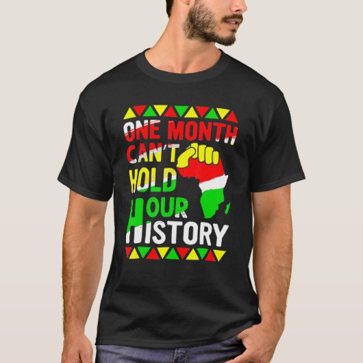 一ヶ月の歴史を持つアフリカの黒人は彼の Tシャツ (正面)