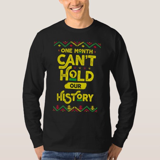 一ヶ月の歴史を持つアフリカの黒人は彼の Tシャツ (正面)