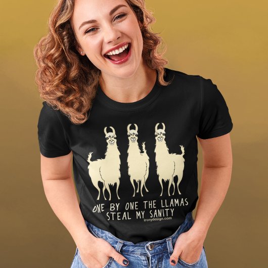 一人づつラマが私の正気の闇をおもしろい奪う Tシャツ