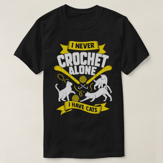 一人で編み物なんてしない、私には猫がいる Tシャツ (デザイン正面)