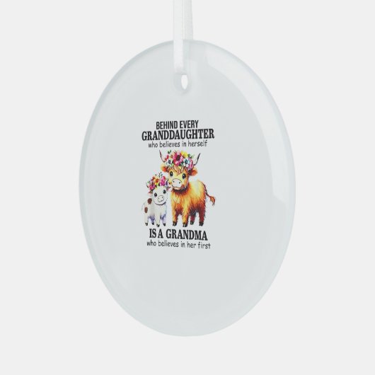 一人一人の孫娘の後ろに ガラスオーナメント (正面左)