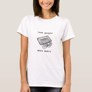 一人少ないほど音楽はいい カセットテープ イントロバート Tシャツ