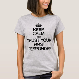 一保番応答者の安静と信頼 Tシャツ
