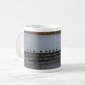 一列に並んだカナダガン コーヒーマグカップ (正面左)