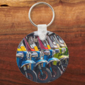 一列に引っ張る キーホルダー (正面)