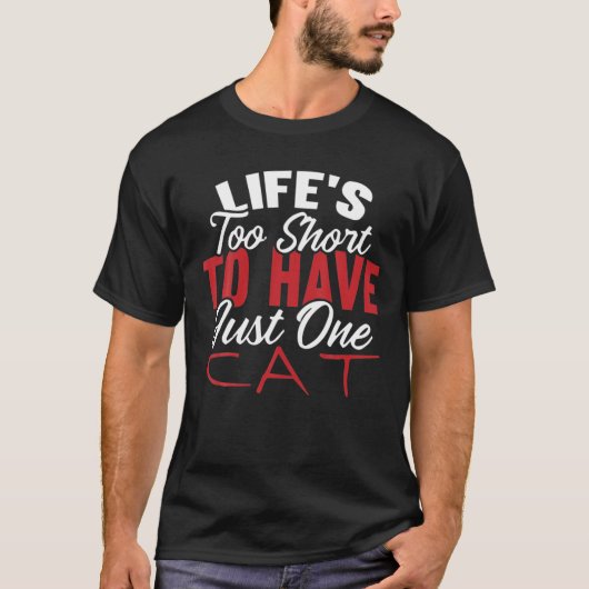 一匹の猫を飼うために命を奪う Tシャツ (正面)
