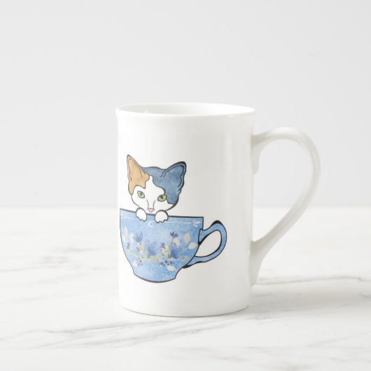 一口の茶は私の猫の中国のマグをかわいがり、 ボーンチャイナマグカップ (右)