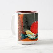 一口、かぎ針編み及びニット ツートーンマグカップ (正面左)