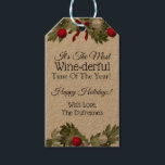 「一年で最もワインに酔いしれる時」の休日 ギフトタグ<br><div class="desc">ギフトに特別なtouchを追加与えギフトパーソナライズされたラベル。グレープ葉ネオーナメント、簡単のパーソナライズ。</div>