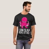 一度おもしろいに8人叩くことができるタコ Tシャツ (正面フル)