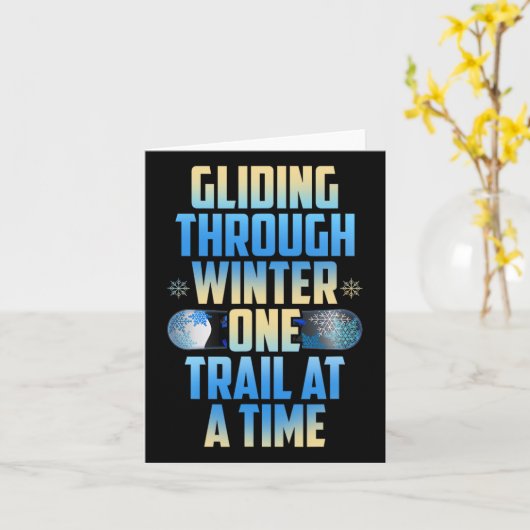 一度に一つの道を冬の間を滑ること カード (黄色い花)