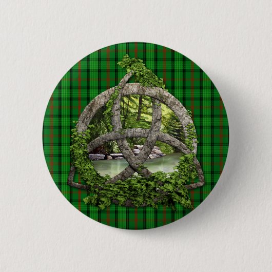 一族のロスのケルト族の三位一体の結び目およびタータンチェック 缶バッジ (正面)