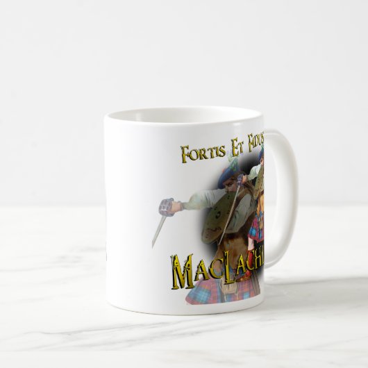 一族のMacLachlanの古いスコットランドのマグ コーヒーマグカップ (正面右)