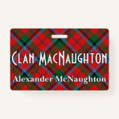 一族のMacNaughtonてきぱきとしているMacNachtanのタータンチェック バッジ (正面)