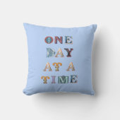 一日の時間おもしろいレタリング回復スローガン クッション (正面)