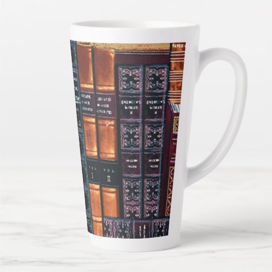 一晩の予約がある カフェラテマグ (右)