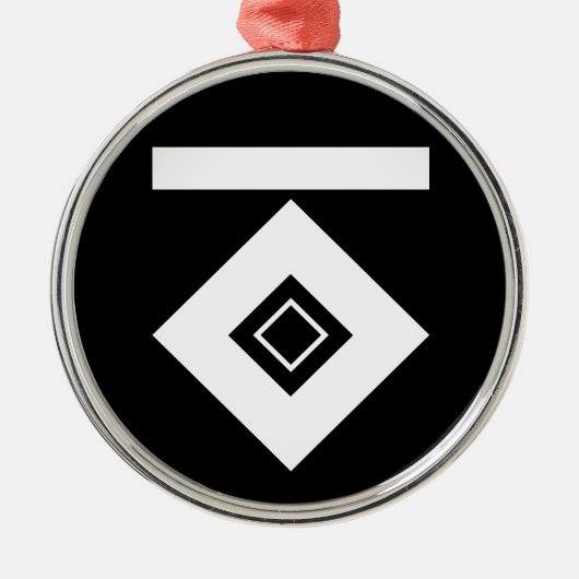 一柳釘抜き メタルオーナメント (正面)