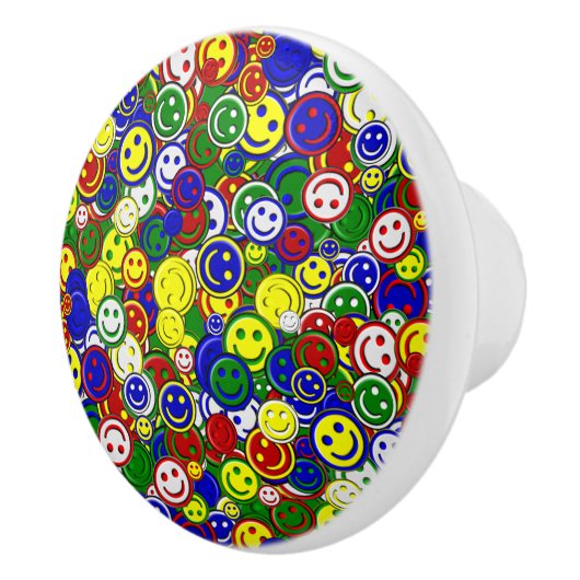 一次顔ビーズ – 緑 – セラミックノブ (右)