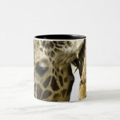 一流のキリンはアラビアの単語から得られます ツートーンマグカップ (中央)