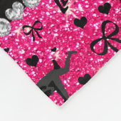 一流のローズピンクのグリッターのレスリングのハートの弓 フリースブランケット (角)