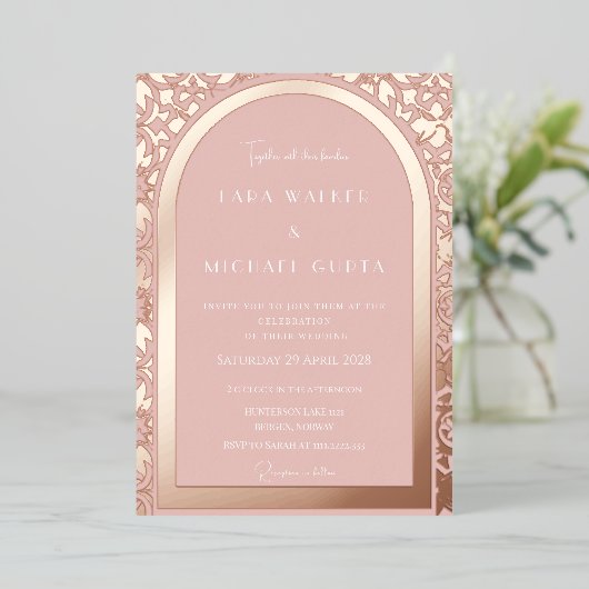 一流の結婚バラ無地の金ゴールド 箔招待状 (立ち正面)