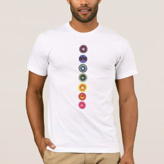 一直線に並べられたTシャツ Tシャツ
