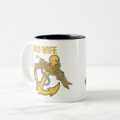 一等兵曹の誇り高い妻 ツートーンマグカップ (正面左)