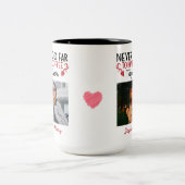 一緒にコーヒーを飲むほど遠くない友人の写真 ツートーンマグカップ (中央)