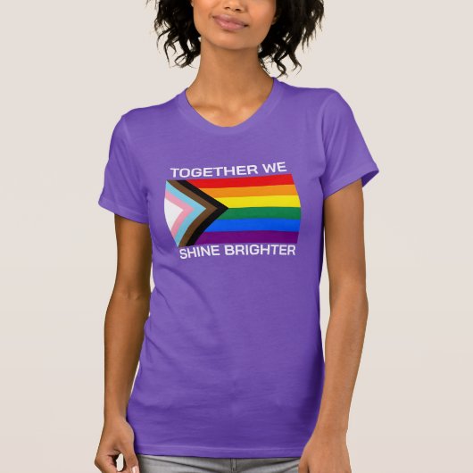 一緒に明るいLgbtqia+旗を輝かせる Tシャツ (正面)
