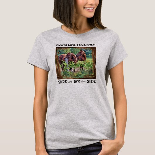 一緒に生きる - 隣り合って Tシャツ (正面)
