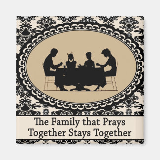 一緒に磁石を祈付ける家族 マグネット