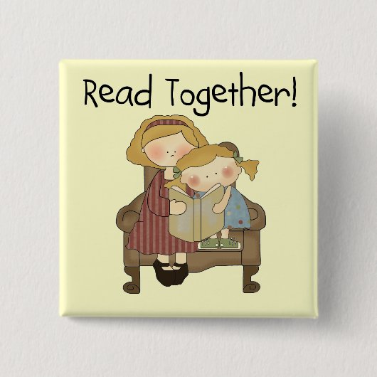 一緒の読書-お母さんおよび女の子のTシャツおよびギフト 缶バッジ (正面)