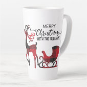 一致する家族クリスマス | パーソナライズされたモダン カフェラテマグ (右アングル)