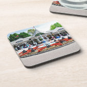 一般公開日の歴史的なSaratoga 150 コースター (左側)