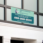 一般請カスタマイズ業者の現場広告 横断幕 (ビルの外側)