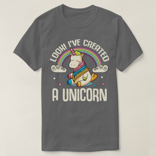 一角獣を作り上げたように見える Tシャツ (デザイン正面)