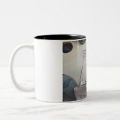 一言で言えばニューファンドランド人 ツートーンマグカップ (左)