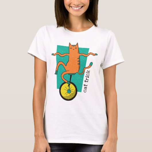一輪車おもしろいに乗る猫トリックタビー Tシャツ (正面)