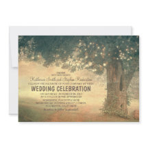 一連の光、さび色の木の結婚式招待状