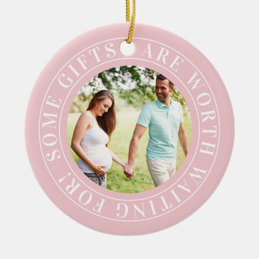 一部のギフトピンク期待ベビー妊婦の写真 セラミックオーナメント (正面)