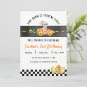 一部のバニーが3回、イースターバニーのレースを回している 招待状 (スタンド正面)